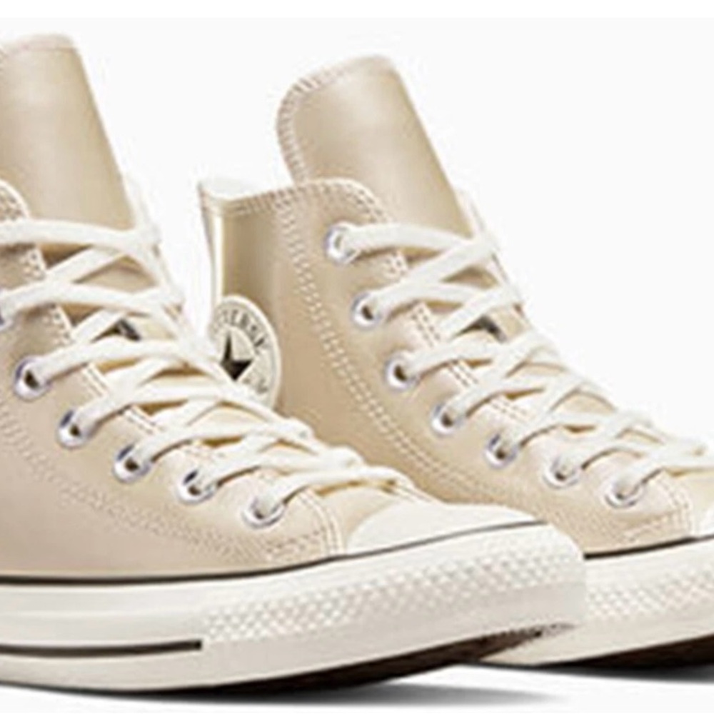 Converse Chuck Taylor High-Top - Picture 6 of 8